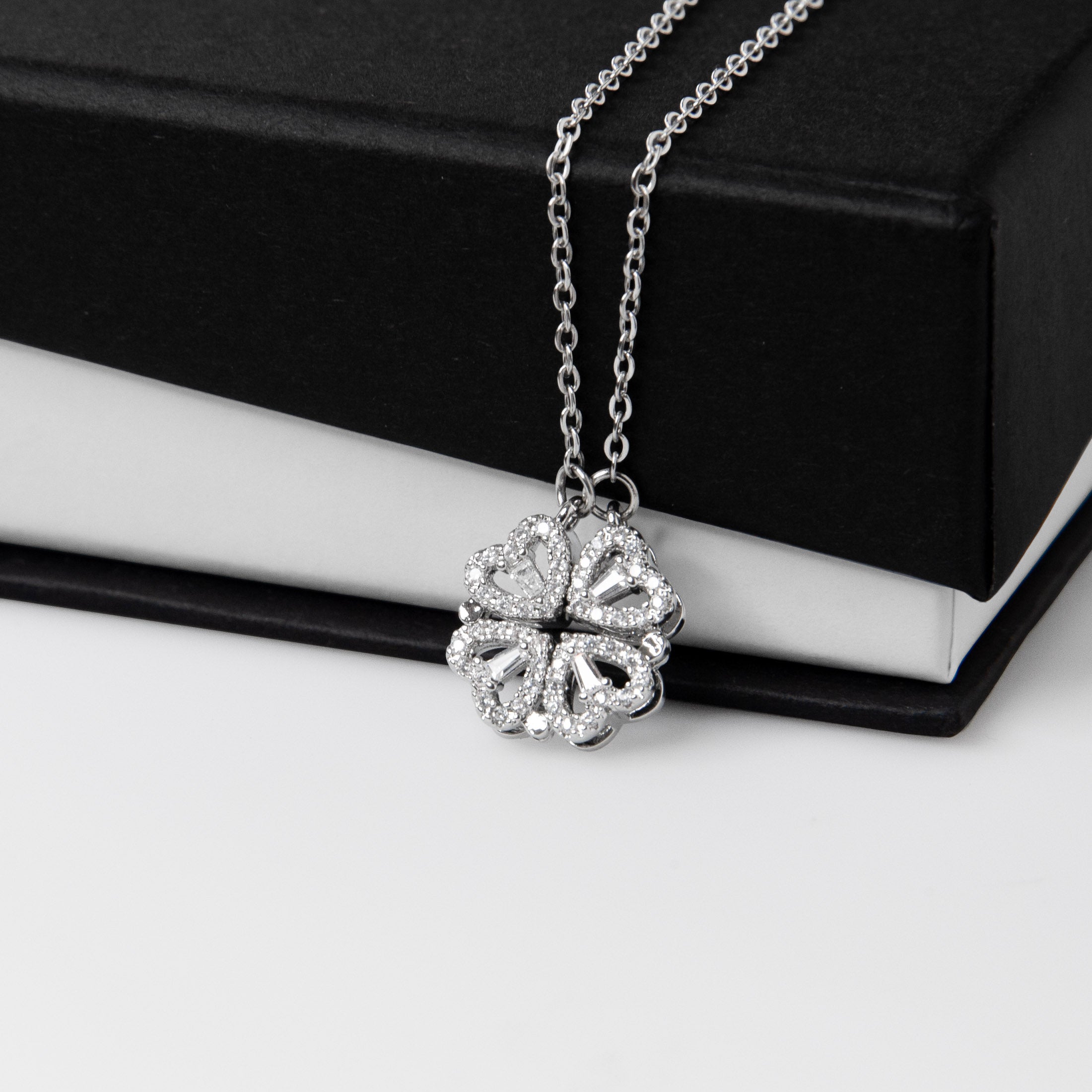 United Hearts Magnetic Necklace